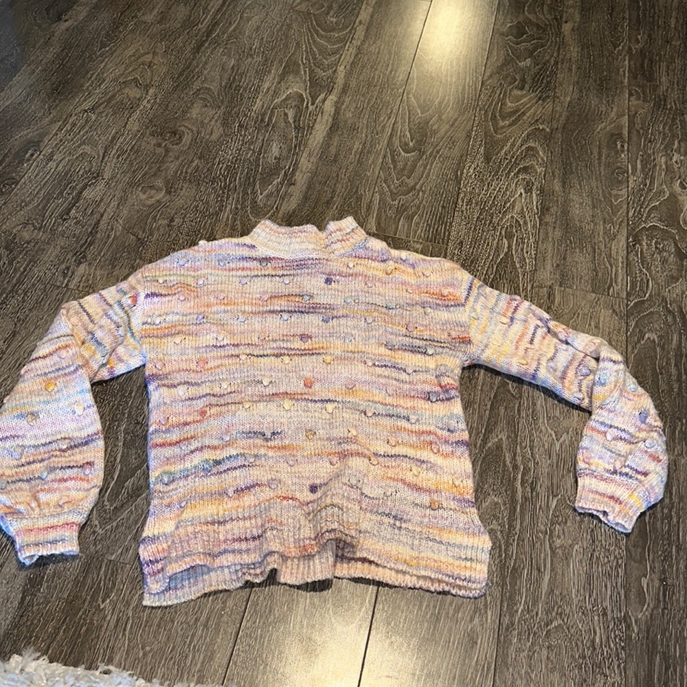 Loft pastel sweater 🌸💛